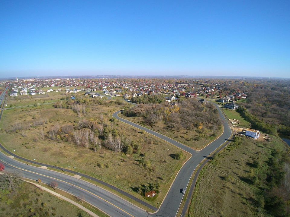 1st image of 2640 Woodcliffe Trl