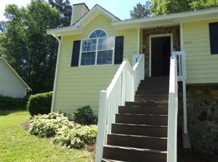 539 Lakeshore Dr, Stockbridge, GA