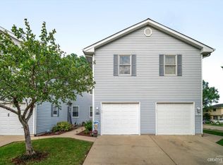 340 Mack Dr, Hinckley, IL 60520