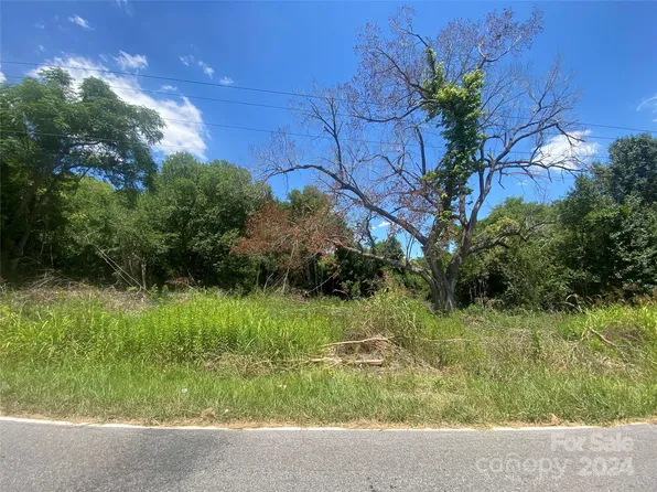 957 10th St #6, Lancaster, SC 29720