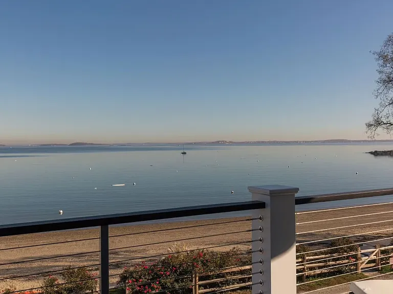 Master Suite Balcony W/ Beach Front & Ocean View