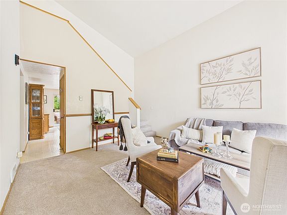 4th image of 7610 Shilohwood Place NW