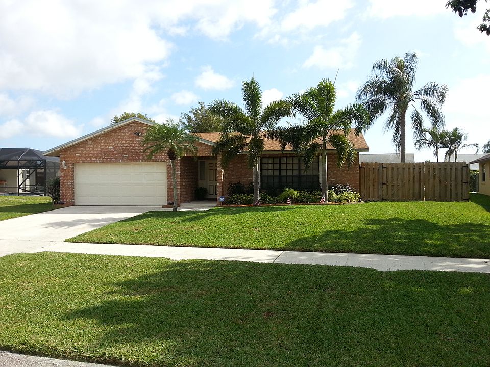 1st image of 1454 SW 26th Ave