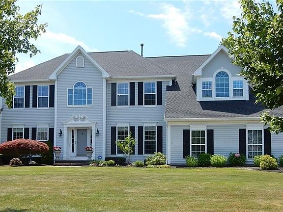 2nd image of 31 Helmsford Way