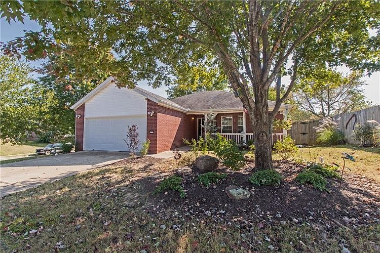 1st image of 4277 E Lawndale Dr