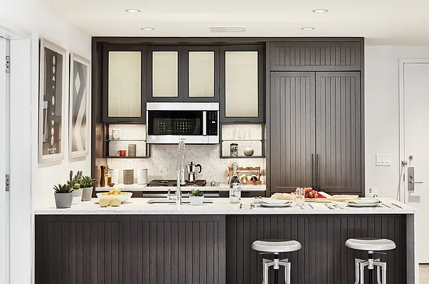 Rented by Extell Marketing Group LLC | media 33