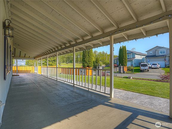 5th image of 8527 136th Street Ct E
