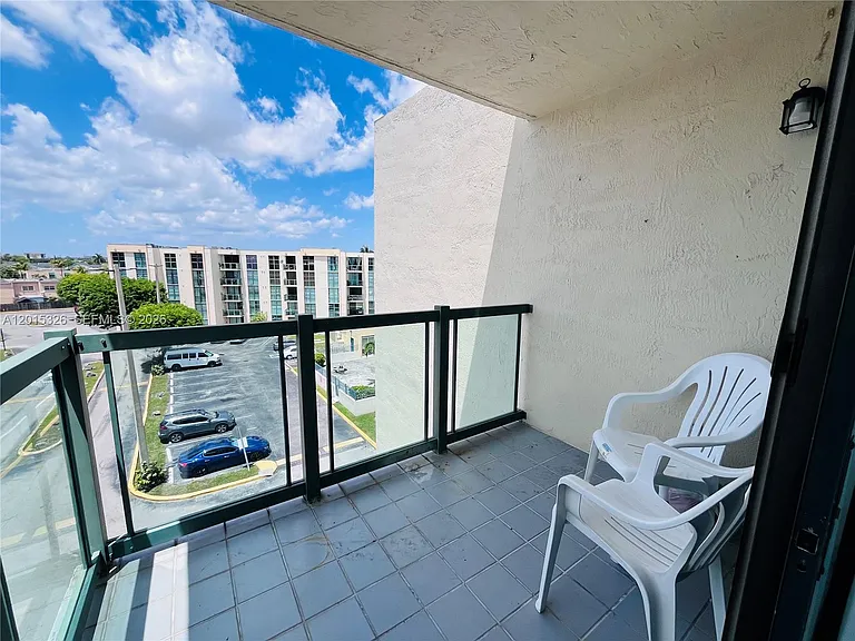 2055 SW 122nd Ave #507 — Photo 12