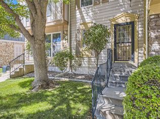 2728 E Nichols Cir, Centennial, CO 80122
