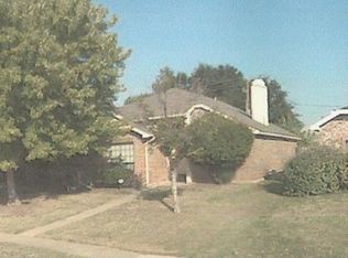 4122 Tarpon Ln, Grand Prairie, TX 75052