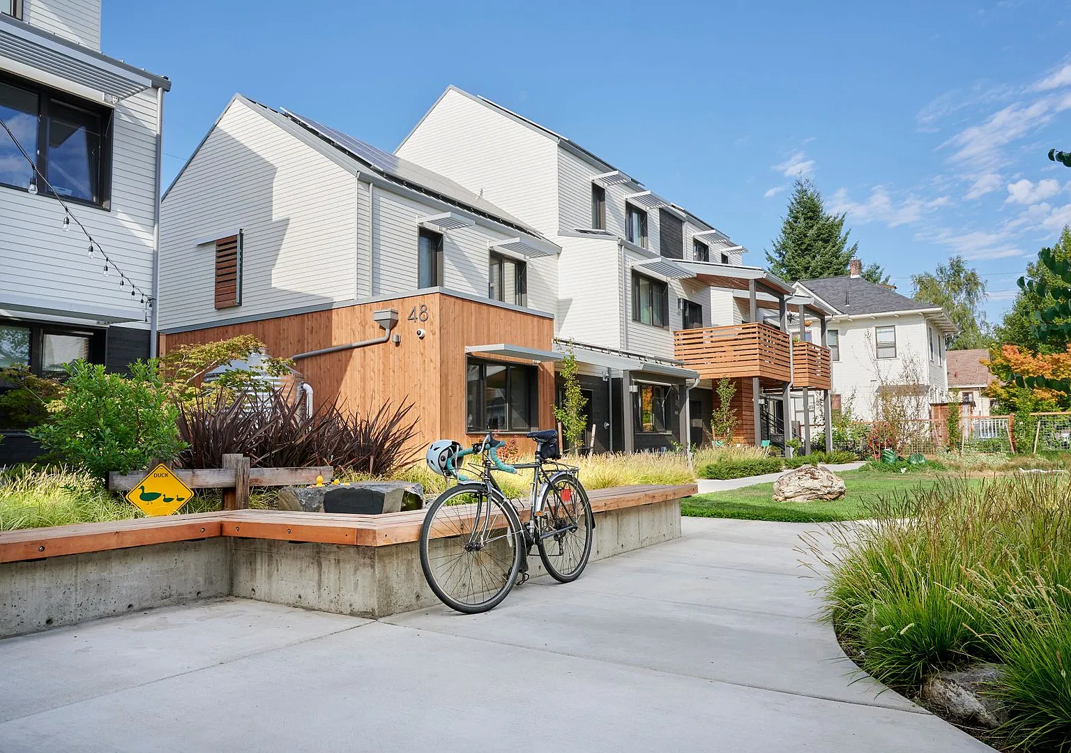 Tillamook Row - BCMC003 — Photo 1