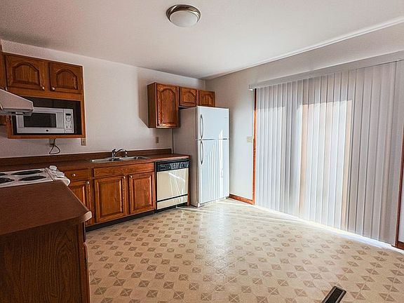 4th image of 840 Terry Ave