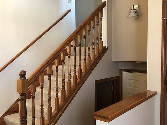 5th image of 650 Sturbridge Dr Unit 20