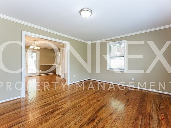 3rd image of 24 Prestbury Dr