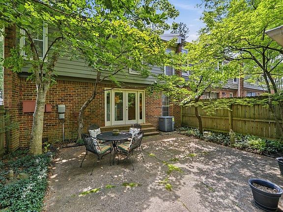 2nd image of 6932 Midhurst Rd #6932