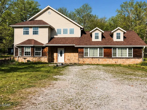 8464 Carver Rd, Neosho, MO 64850