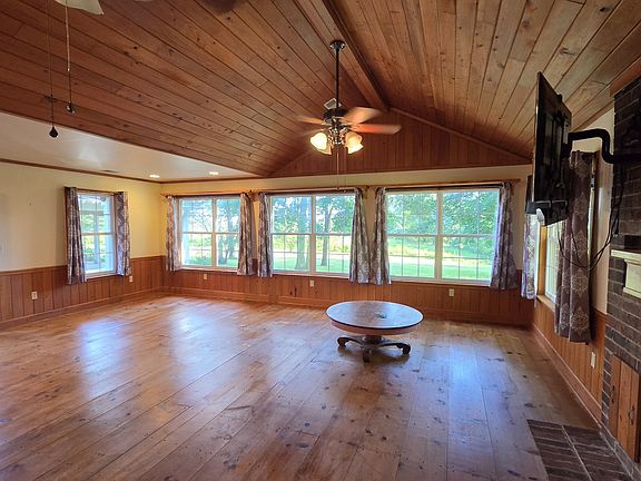 5th image of 2769 New Hall Rd