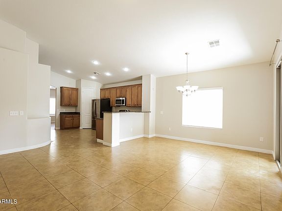 5th image of 4941 W ST CATHERINE Avenue