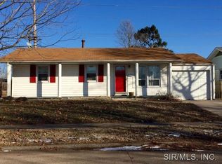 2912 Sunset Dr, Granite City, IL 62040