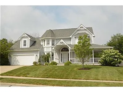 9414 Pinecreek Dr photo 1