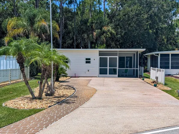 357 Plantation Dr, Titusville, FL 32780
