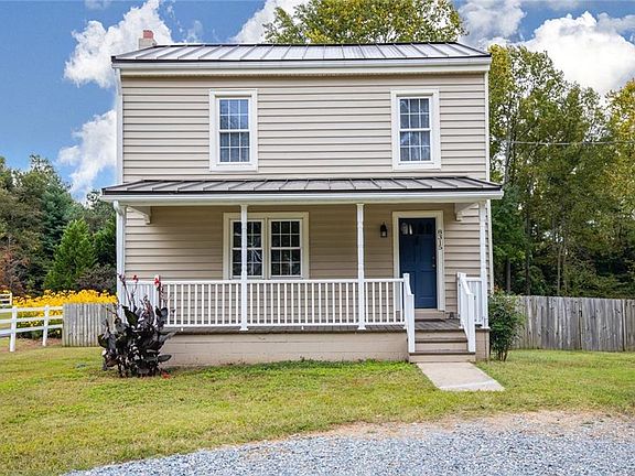 4th image of 8315 Windsor Dr