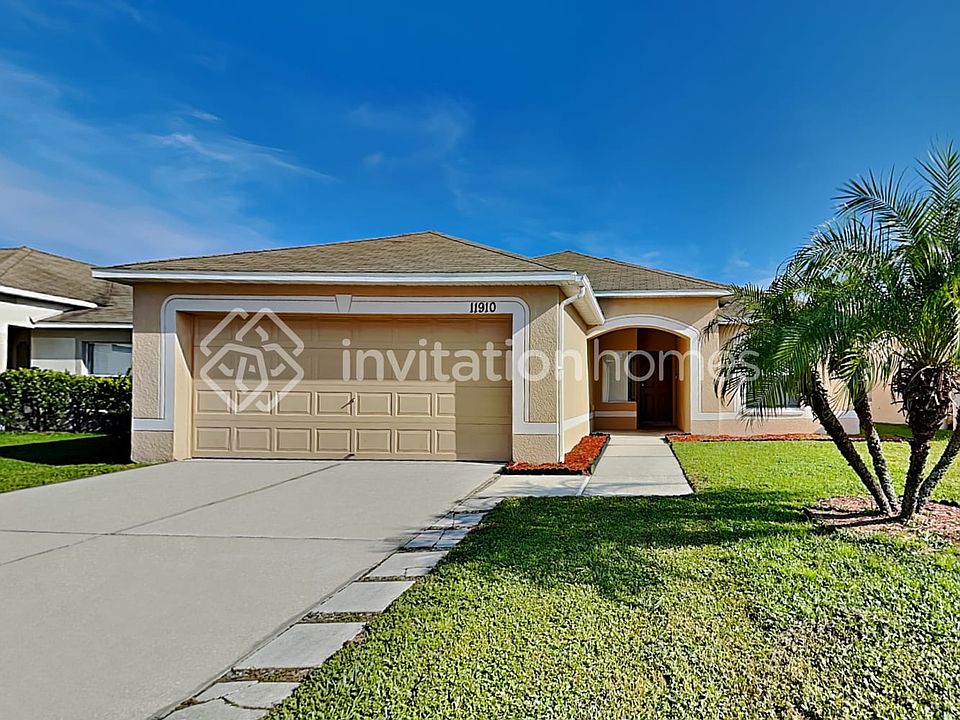1st image of 11910 Butler Woods Cir