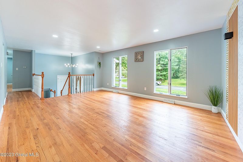 4th image of 23 Sonat Road