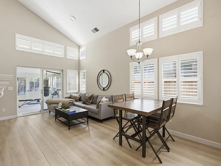 3668 Whispering Creek Cir — Photo 7