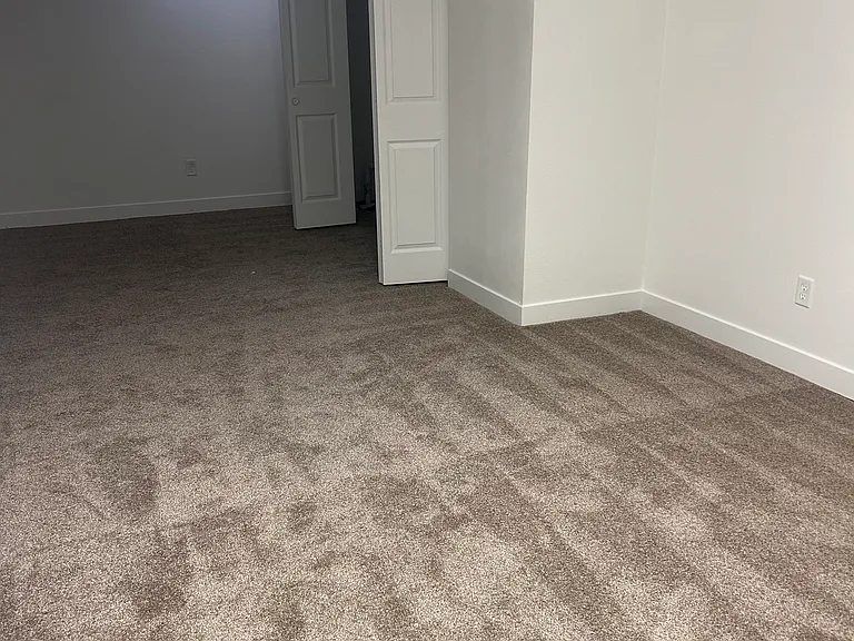 2713 NE Briarwood Ct — Photo 18
