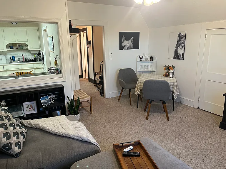 94 Martha Ct #6 — Photo 3