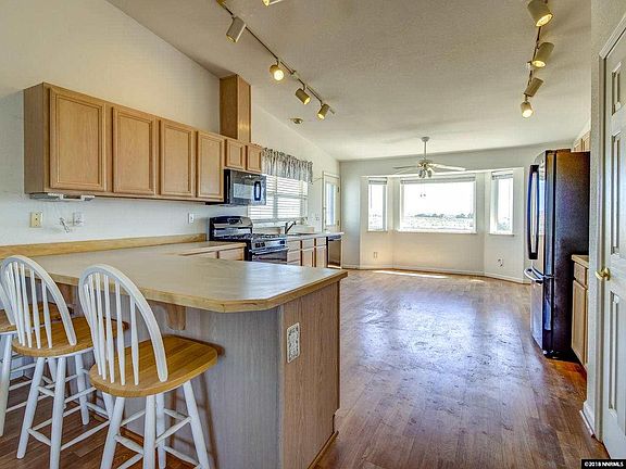 5th image of 530 Valle Verde Dr