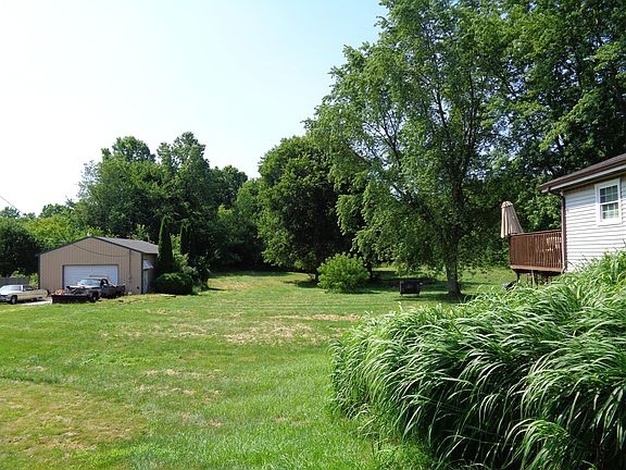3rd image of 3148 Highland Ave