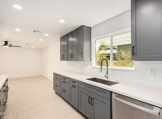 19817 N Ponderosa Cir, Sun City, AZ 85373