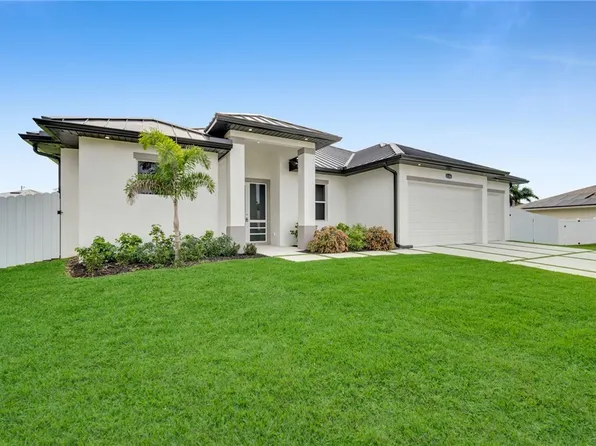 1726 SW 36th Terrace Cpe, Coral, FL 33914