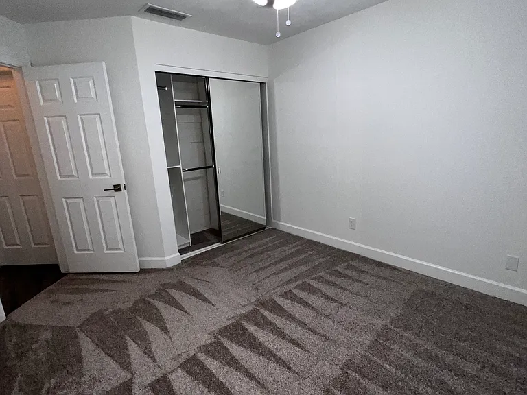 18848 N 73rd Dr — Photo 11