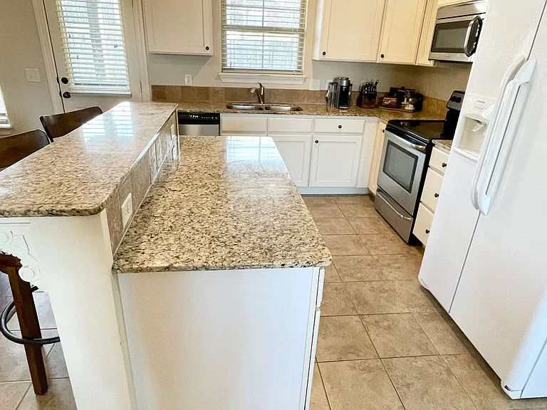 420 Trieste Dr — Photo 42