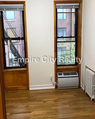 Rented by Empire City NYC Realty | media 4