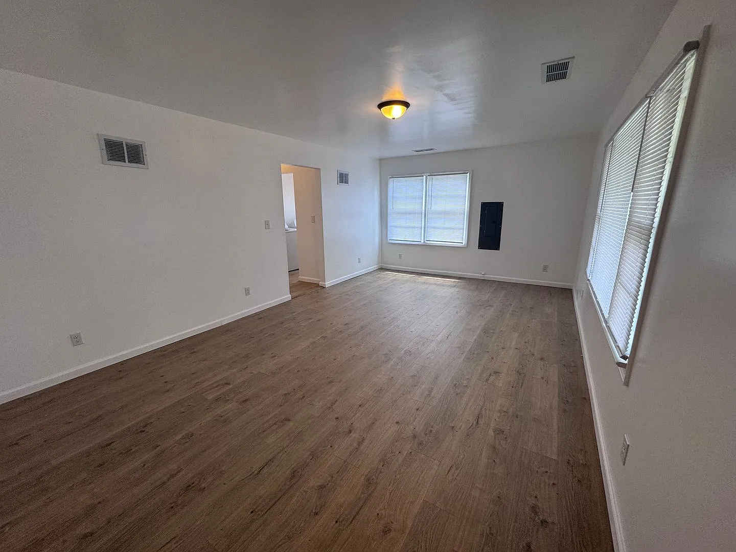 Renovated House In Paducah City Limits — Photo 3