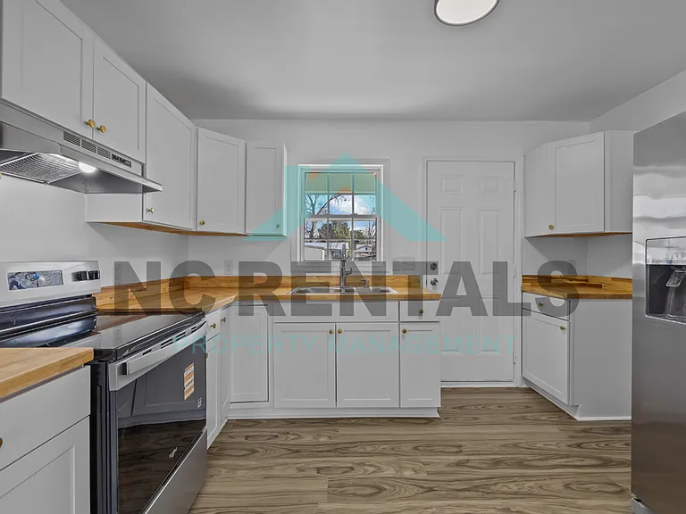 607 Roosevelt Ave — Photo 7