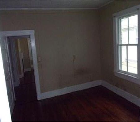 5th image of 730 Central Ave