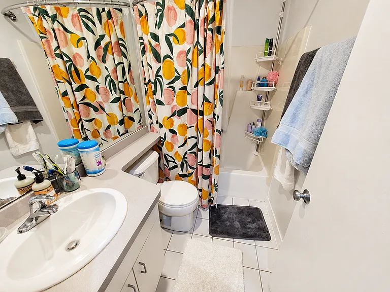1661-1663 Washington St #205 — Photo 3