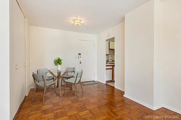 Sold by Douglas Elliman | media 18