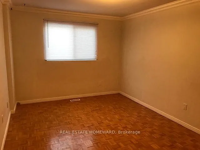 1670 Shale Oak Mews #LOWER — Photo 6