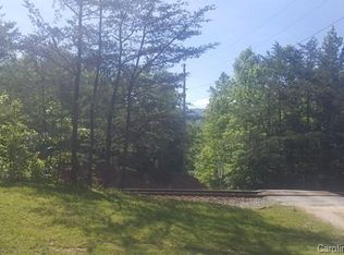 Chapman Dr, Morganton, NC 28655