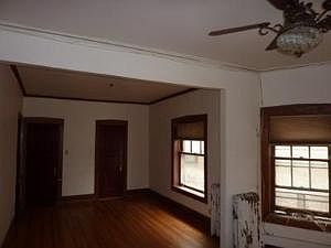 3rd image of 5038 S Drexel Blvd #2