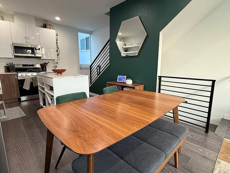7717 D Mary Ave NW #D — Photo 6