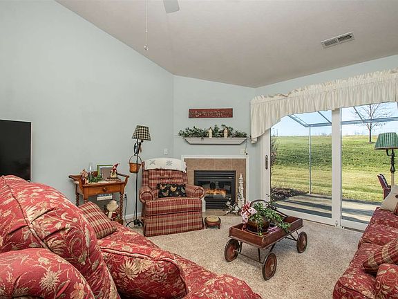 4th image of 11884 River Hills Pkwy