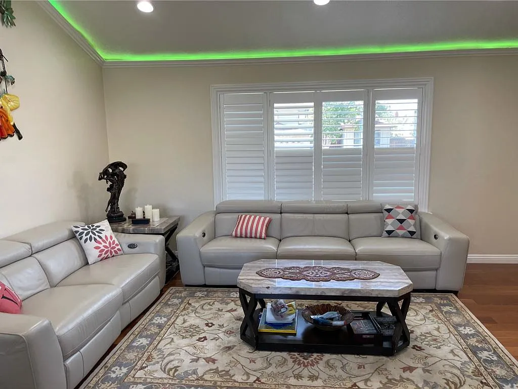 Building Photo - 40171 San Carlos Pl