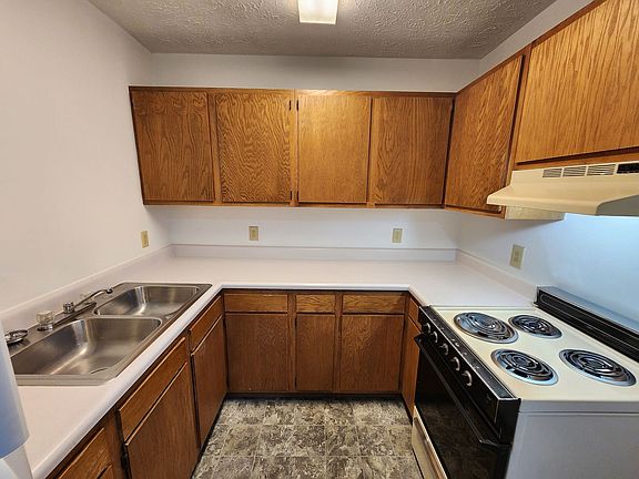 5th image of 3150-3224 N 19th St #2B-1BA